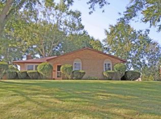 9525 N Meckstroth Dr, Piqua, OH 45356