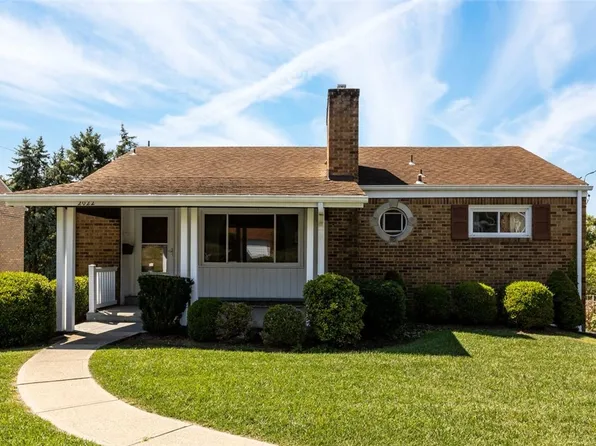 2022 Worcester Dr, Pittsburgh, PA 15243