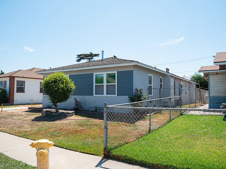 3362 Los Flores Blvd #E — Photo 6
