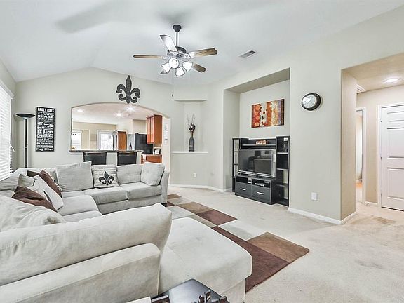 4th image of 11422 Lovington Dr