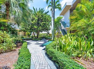 10525 SW 112th Ave APT 113, Miami, FL 33176