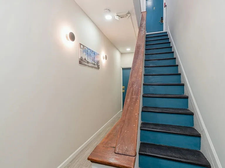 40 Beacon Ave — Photo 25