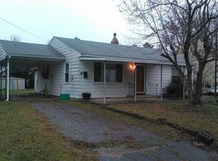 614 Midland Ave, Thomasville, NC 27360
