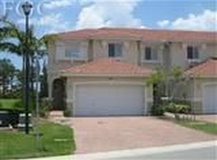 9745 Roundstone Cir, Fort Myers, FL 33967