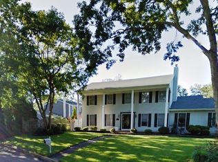 1613 Oak Glen Rd, Toms River, NJ