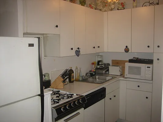 Rented by Nu Place Realty | media 2