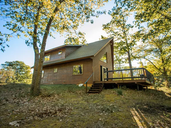 6040 Delauder Dr, Onaway, MI 49765