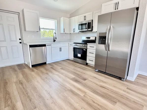 899 W Prairie St #899, Avon Park, FL 33825