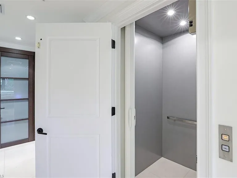 270 5th Ave S #H-2 — Photo 25