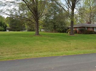 3615 Knollwood Dr, Durham, NC 27712