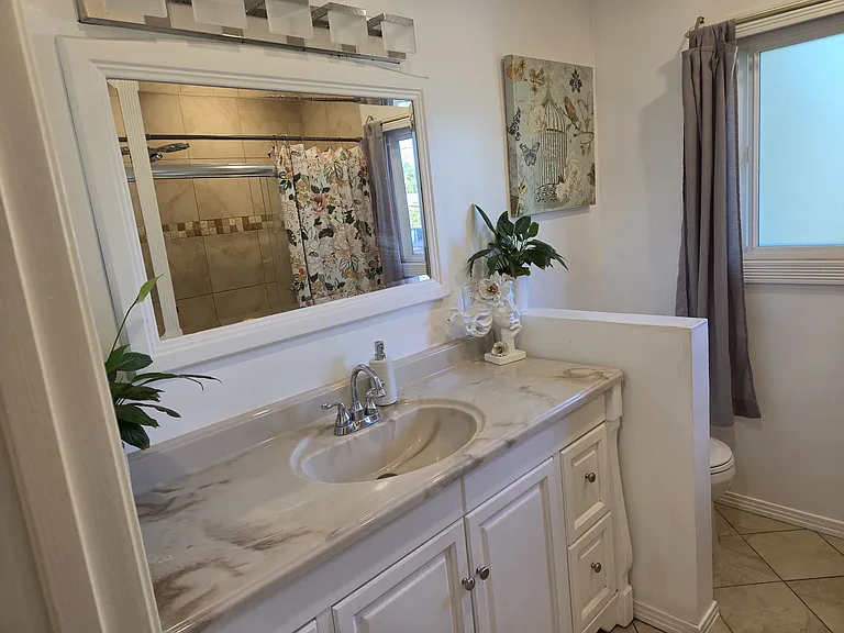 13166 Phillippi Ave — Photo 18