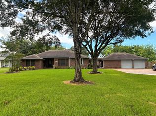 5255 Beaver Rd, Santa Fe, TX 77517