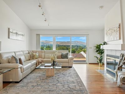 1913 Meadows Dr N, Richland, WA, 99352