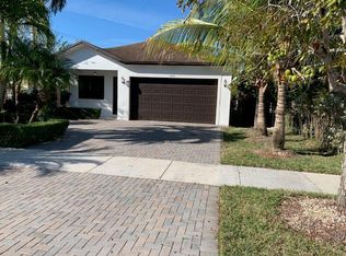 577 NW 19th St, Homestead, FL 33030