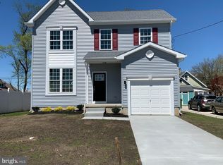 609 W Broad St, Palmyra, NJ 08065