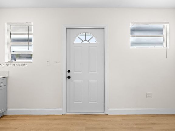 4th image of 10521 SW 184th St #10523