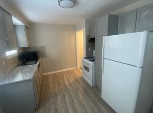 9902 Nelson Ave, Cleveland, OH 44105