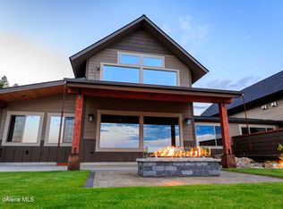 A1 Grandview Ests, Nordman, ID 83848