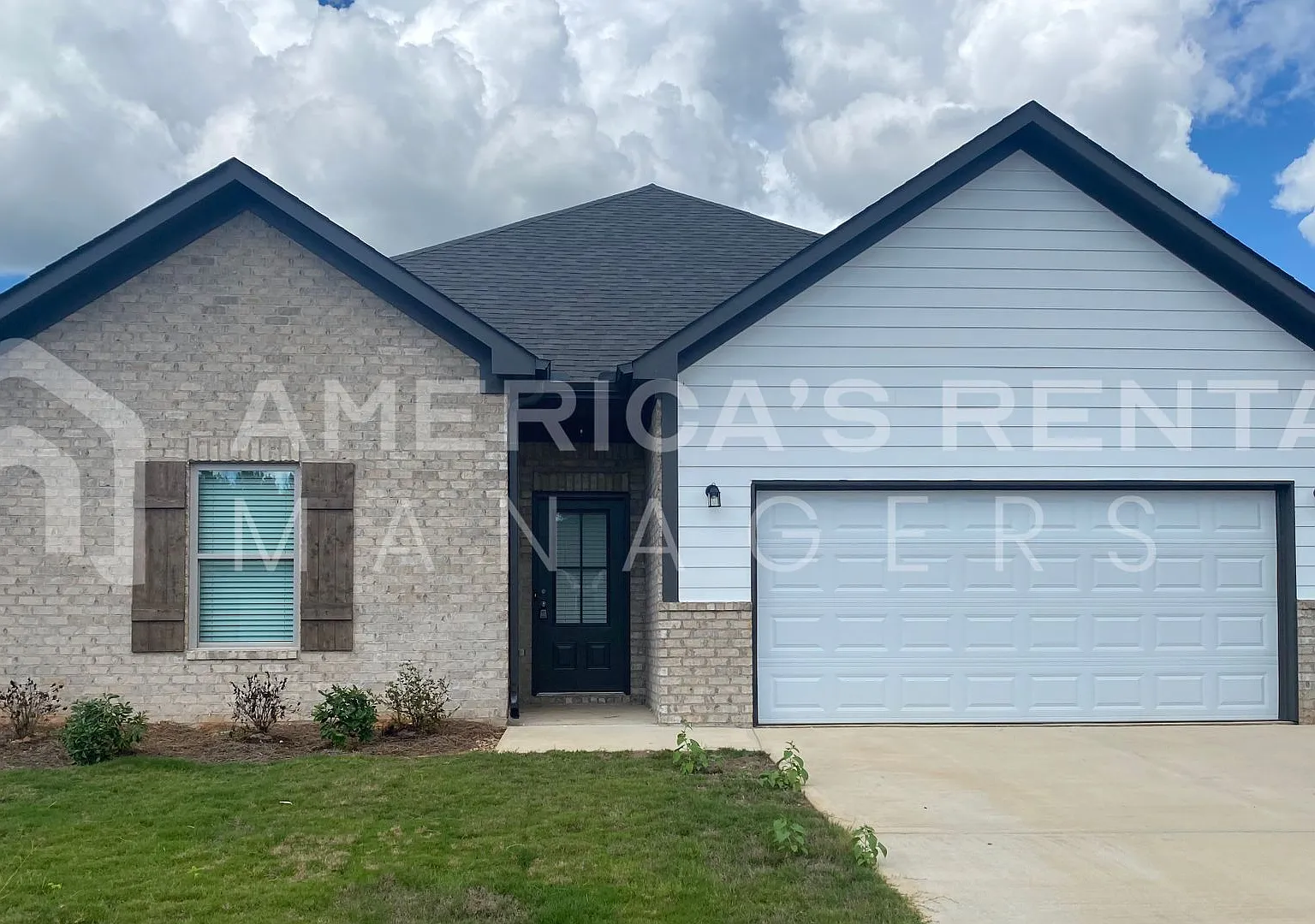 Home for Rent in Clanton, AL Coming Soon! — Photo 1