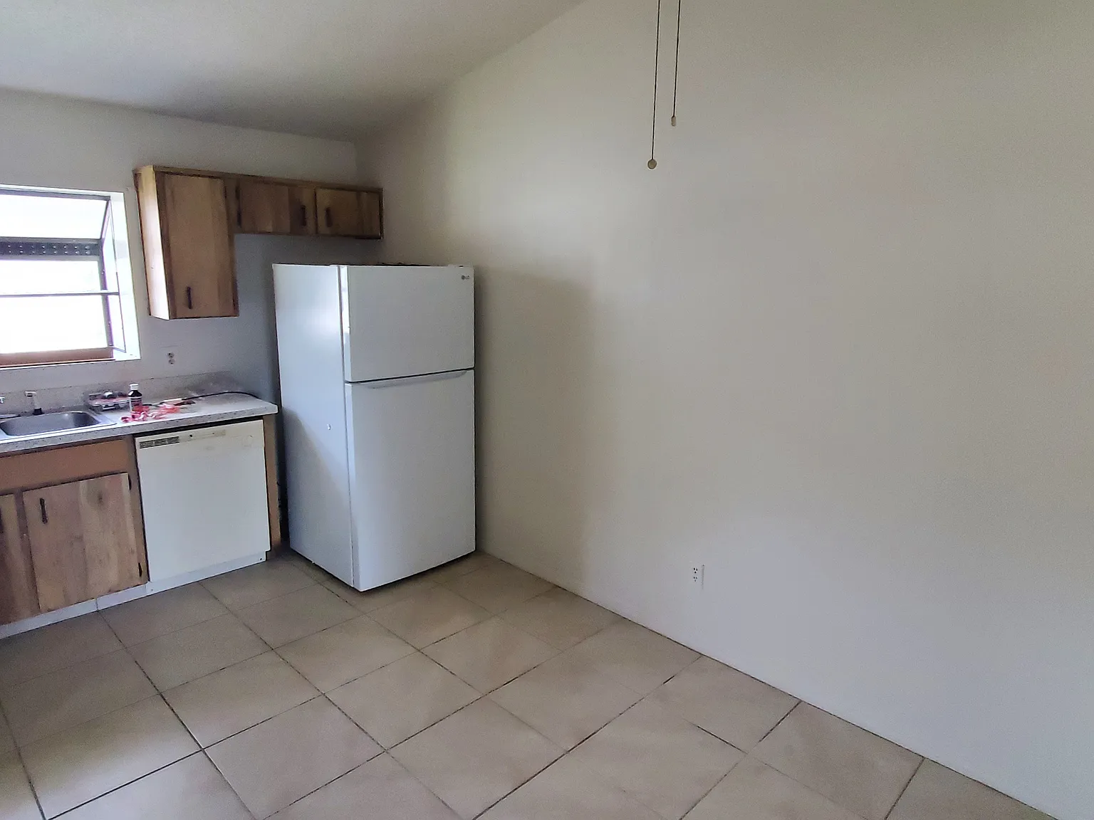 1222 Tino Ct — Photo 3