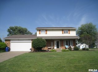 11827 6th St, Milan, IL