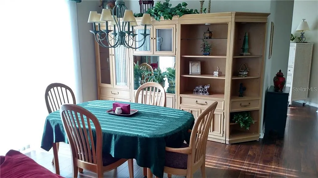 2 bed, 2.0 bath, 1732 sqft, $2,295 — Photo 4