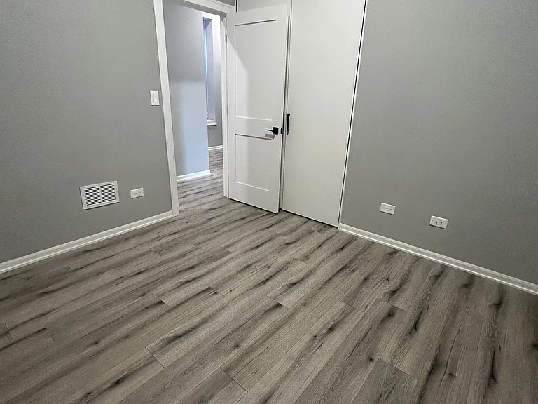 1647 N Fairfield Ave #2F1 — Photo 27