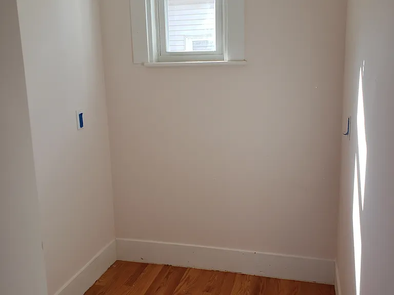 16 Marcella St — Photo 6