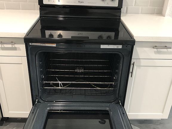 New whirlpool stove