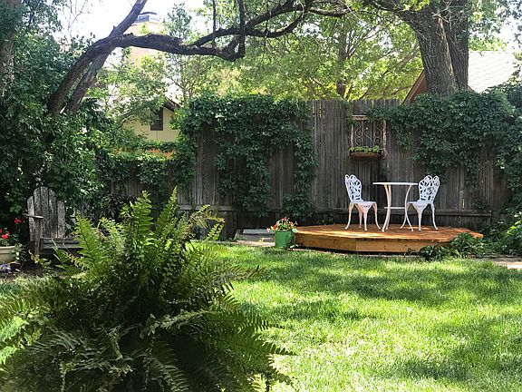 4th image of 2 Bramblewood Ln