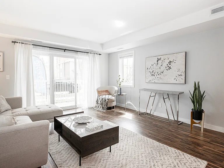 515 McMillan Ave #2 — Photo 6