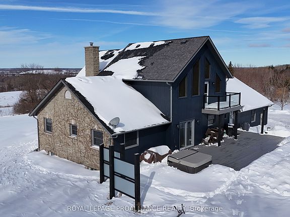 3rd image of 418 Wilson Rd