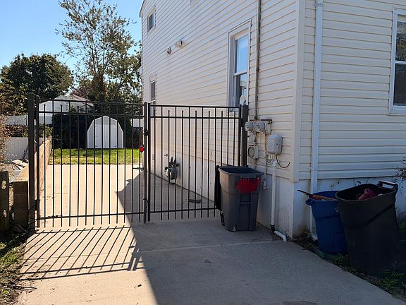 2nd image of 138 Atlantic Ave