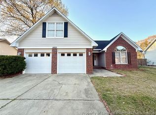 8420 Deertrot Dr, Fayetteville, NC 28314