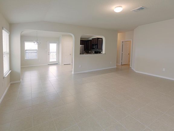 Spacious living room. No carpet!