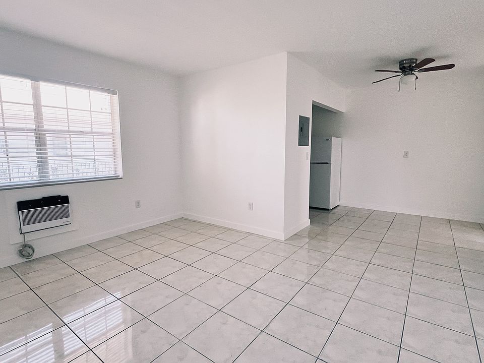 1st image of 1781 Normandy Dr APT 5