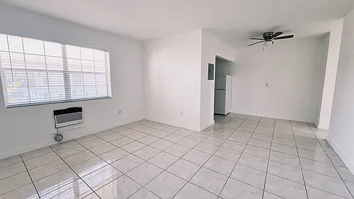 1781 Normandy Dr #5 Photo 1