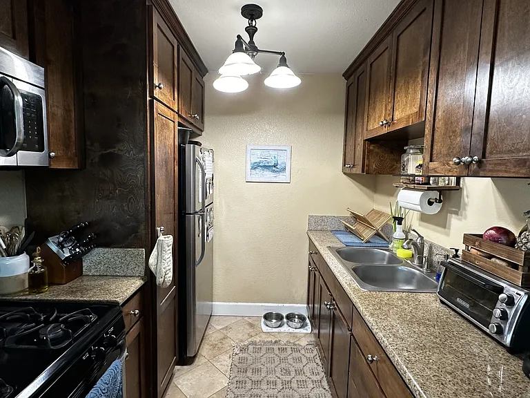 4872 Muir Ave #1 — Photo 11
