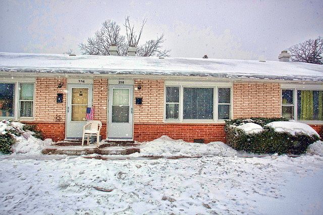 1st image of 258 N Slusser St #258