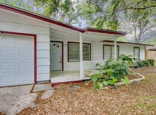 306 W Saunders St, League City, TX 77573