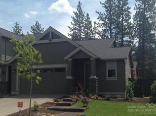 60331 SE Hedgewood Ln, Bend, OR 97702