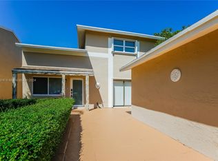 10712 SW 147th Pl, Miami, FL 33196