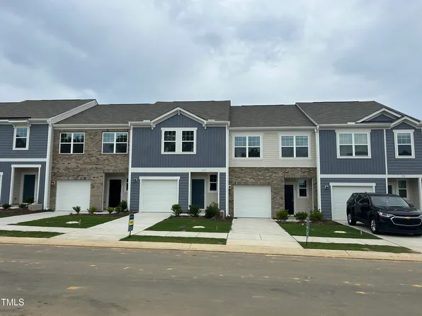 109 S Chubb Rdg, Clayton, NC 27520