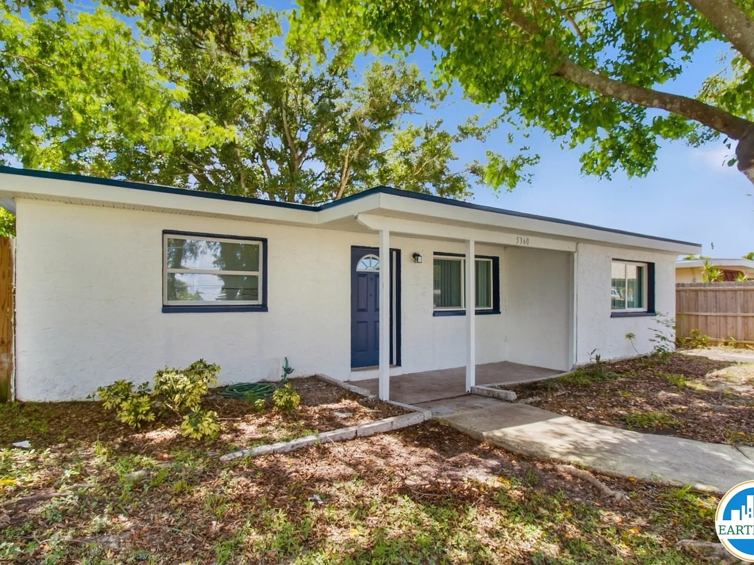 3 bed, 1008 sqft, $2,195 — Photo 2