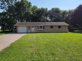 W1977 Vans Ct, Freedom, WI 54130