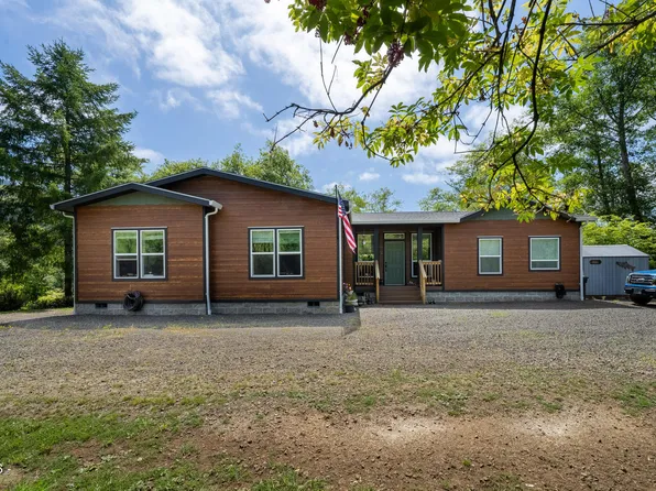 1150 Skyline Dr, Tillamook, OR 97141