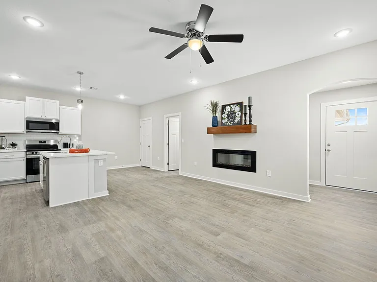 2410 S Wheatland St #2410WHEATLAND — Photo 2