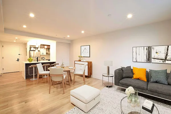 Rented by null | media 9