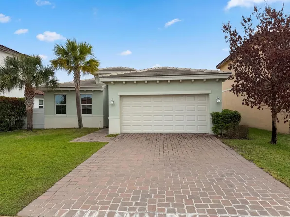 12473 NW Lynch Ln, Port Saint Lucie, FL 34987