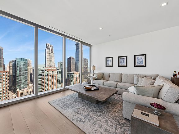 2nd image of 363 E Wacker Dr #2802